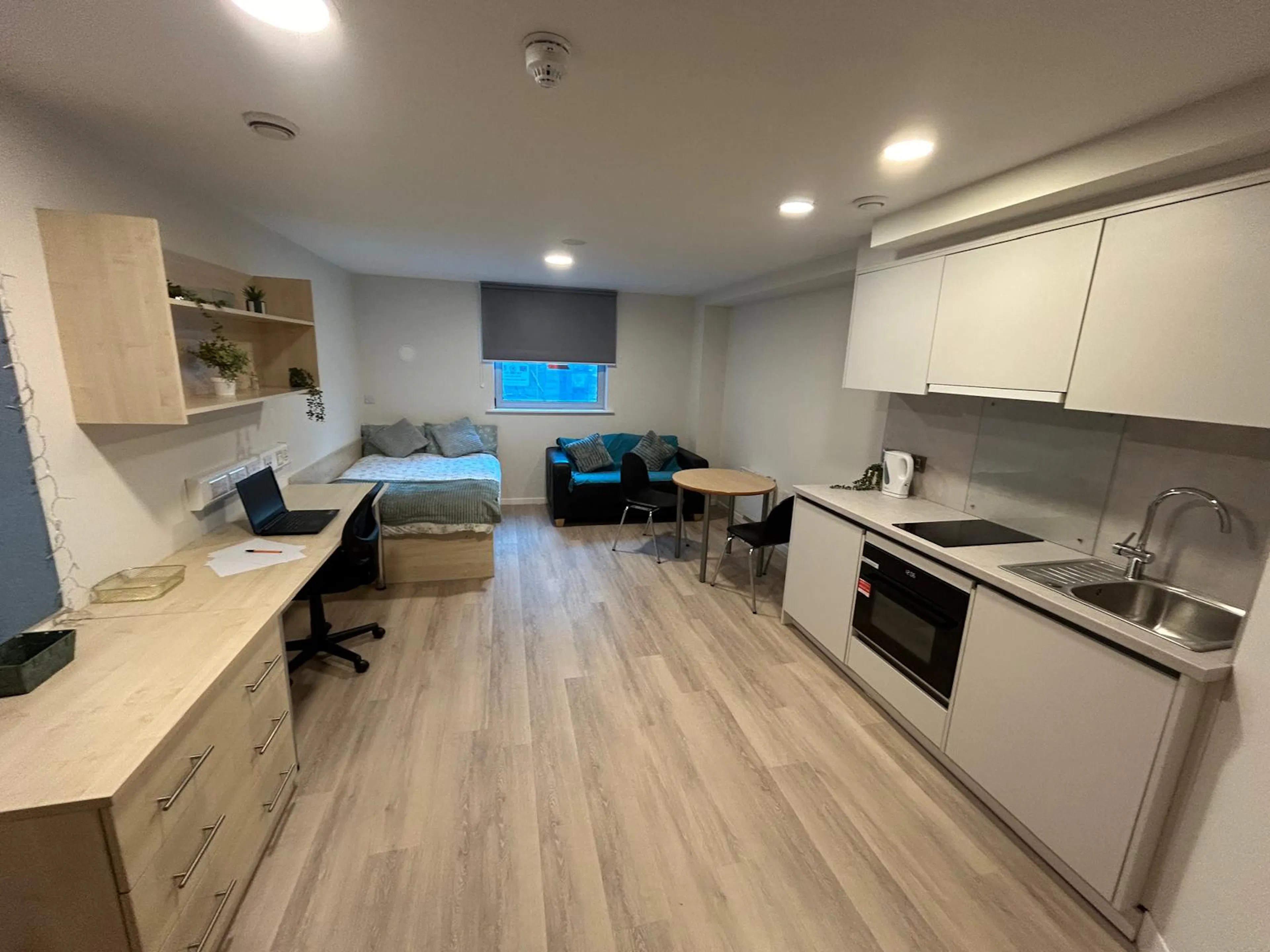Studio KITCHEN 1
