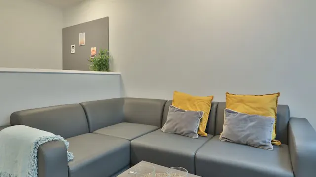 Platinum En Suite Plus room image 8
