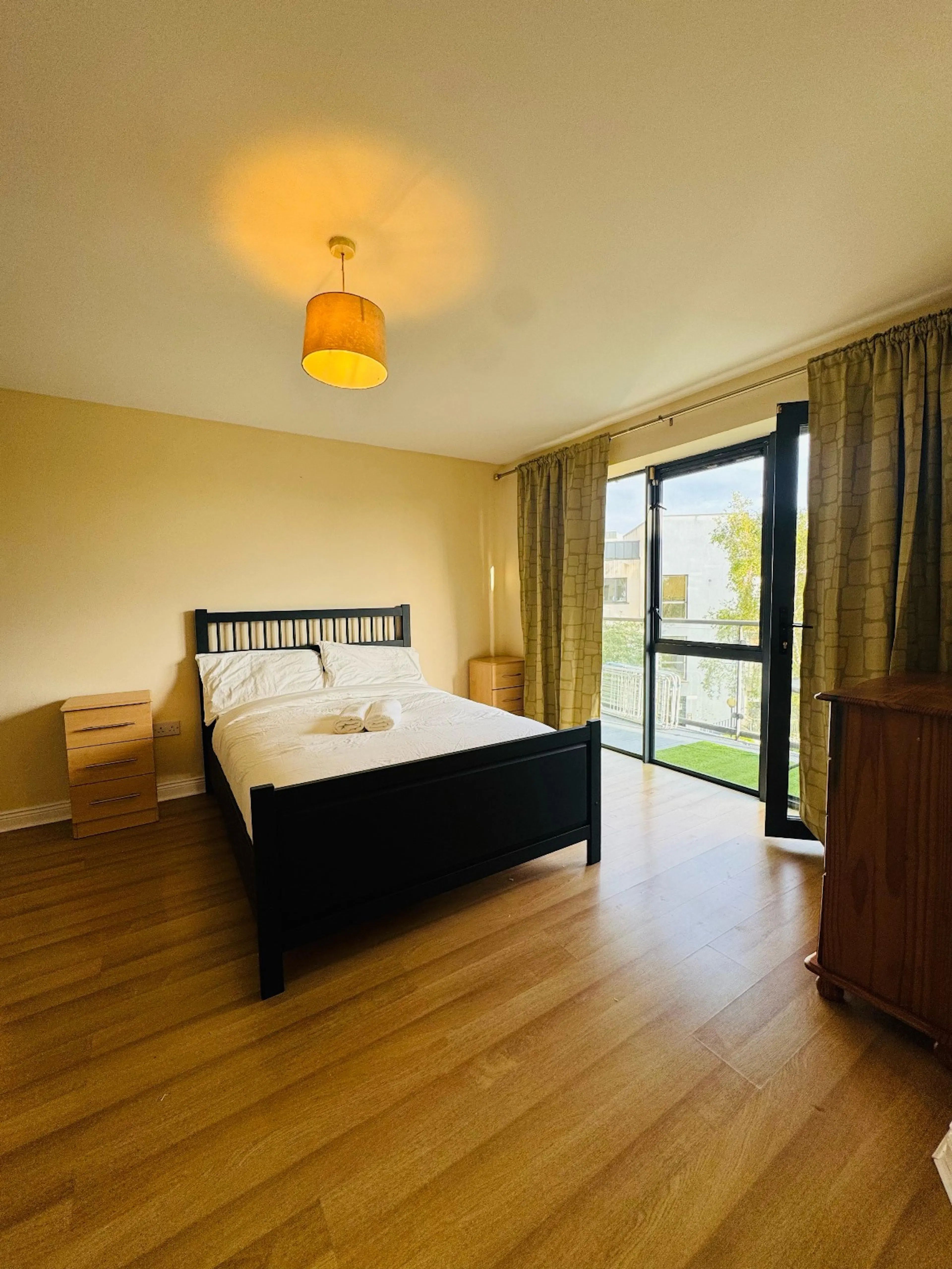 ROOM ROOM 4