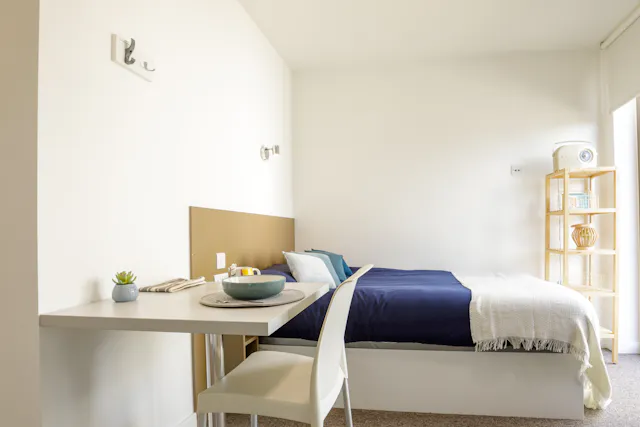 Gold Studio Accessible room image 1