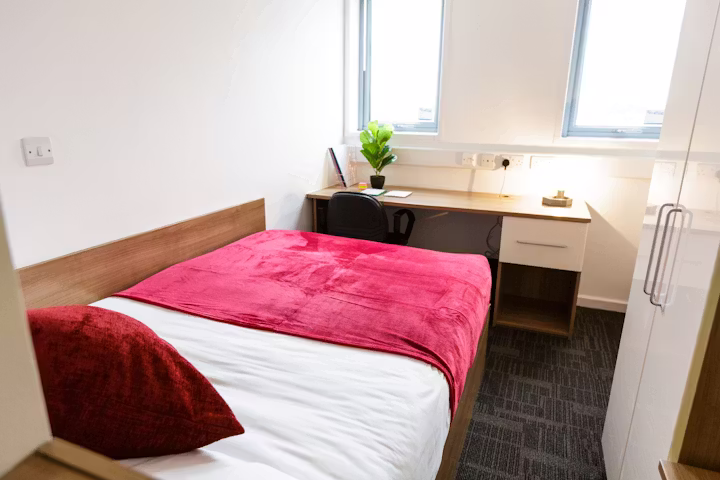 axo-islington-london-london-Bronze En-Suite-1