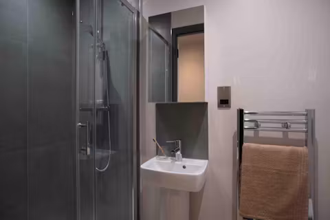 arasain-pv-dublin-BATHROOM