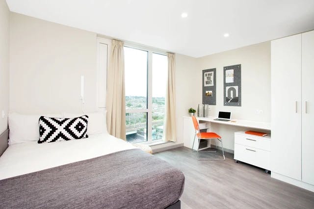 stapleton-house-london-Partly Accessible Ensuite Double