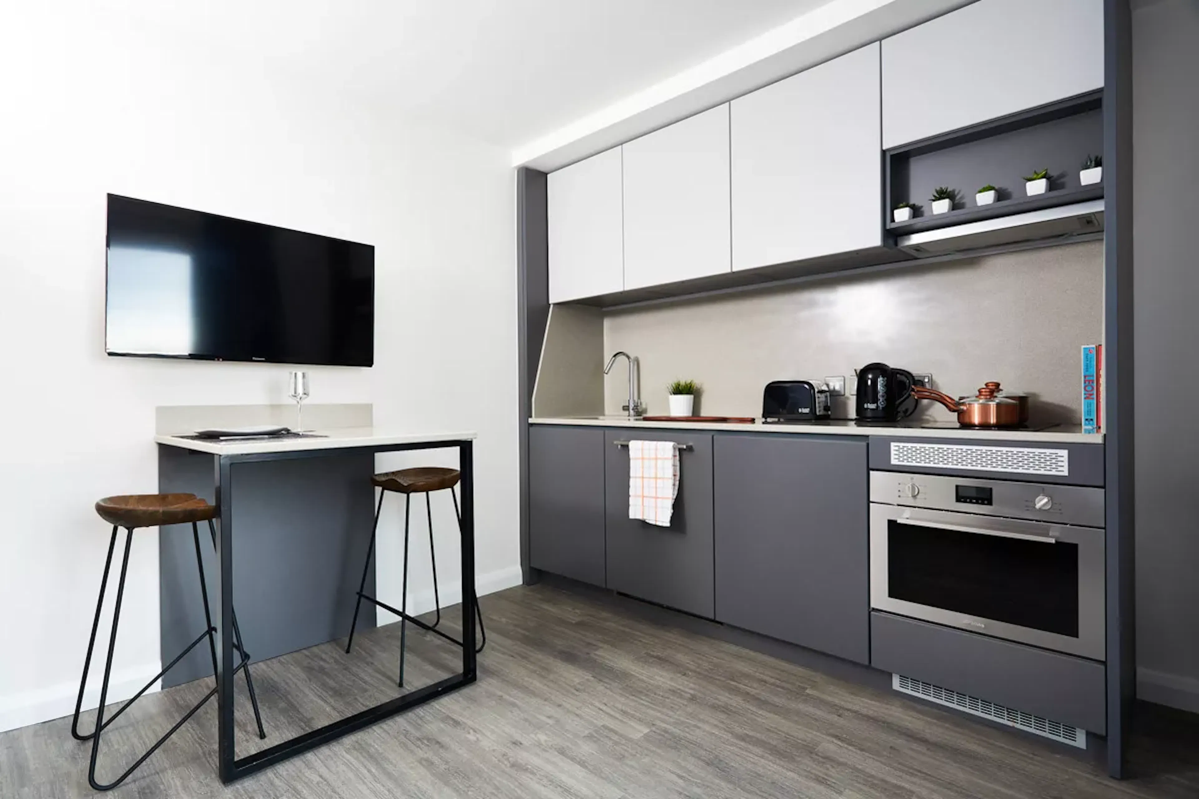 Accessible Room KITCHEN 3