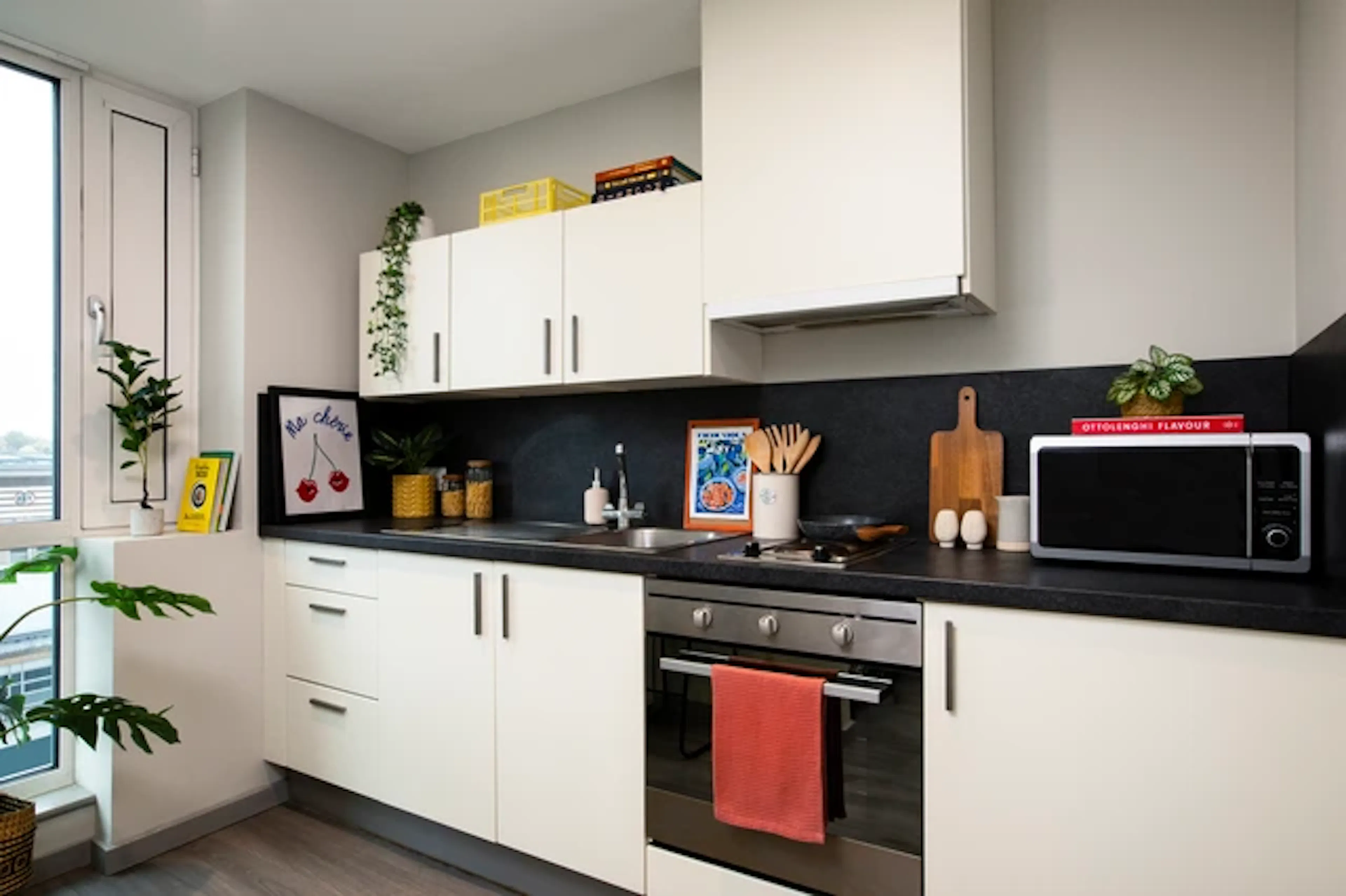 Partly Accessible Studio Double KITCHEN 2