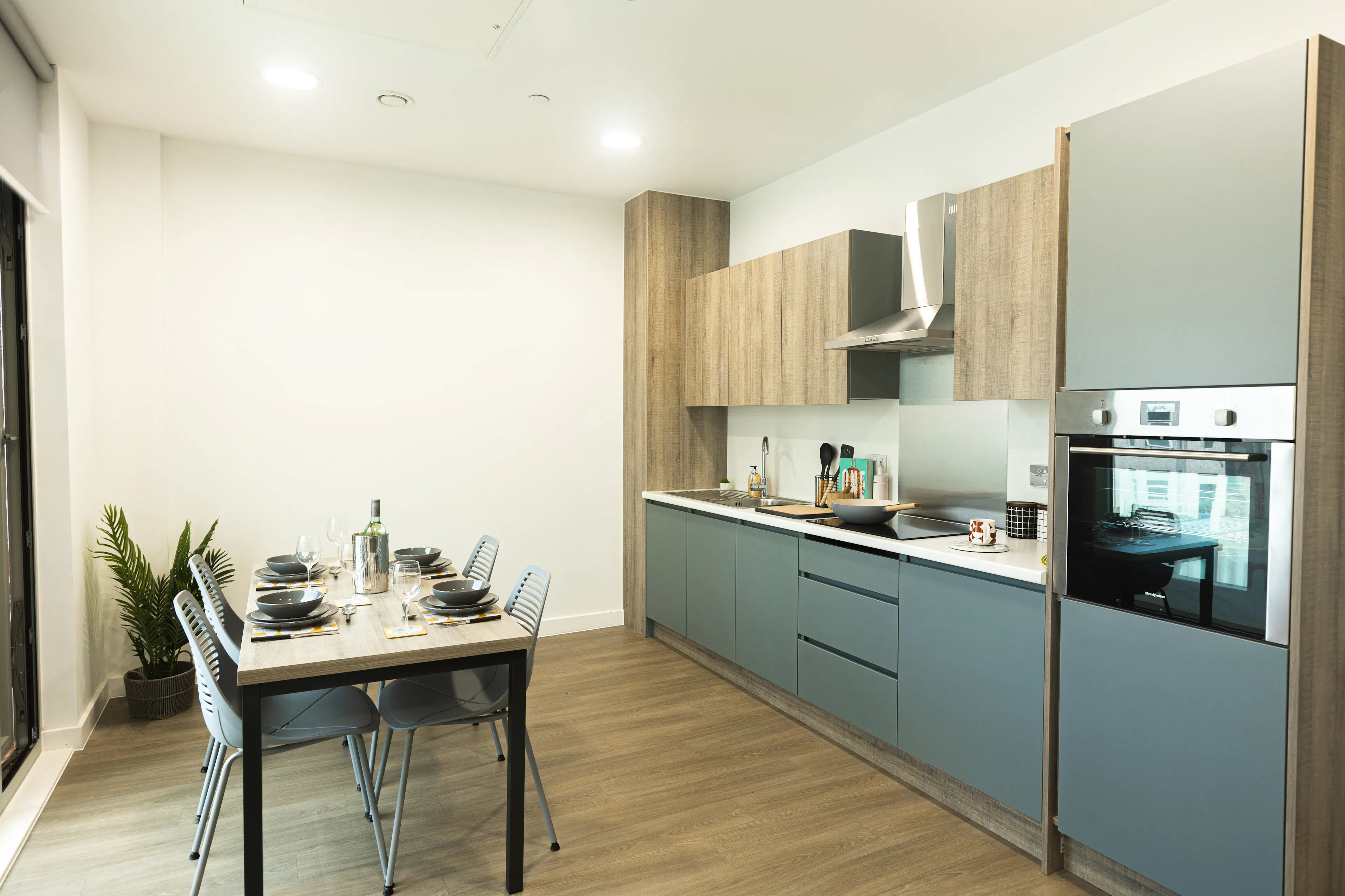 Studio KITCHEN 1
