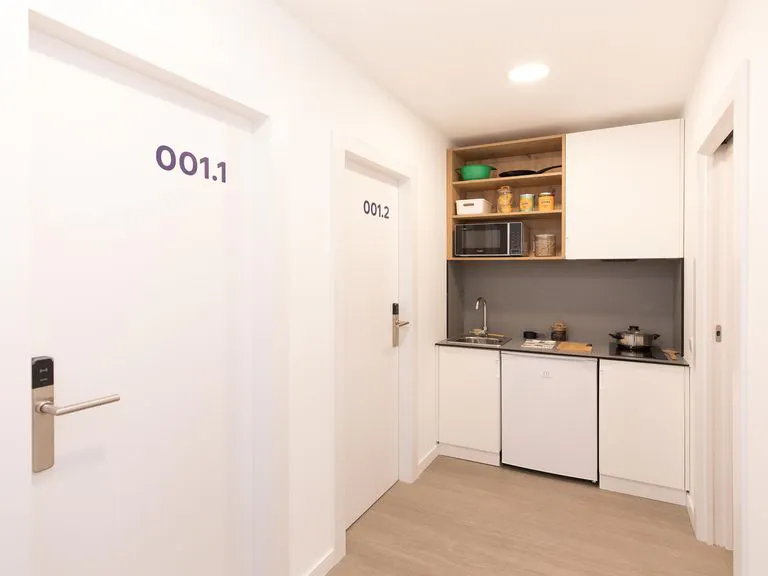 Aparta 2 KITCHEN 1