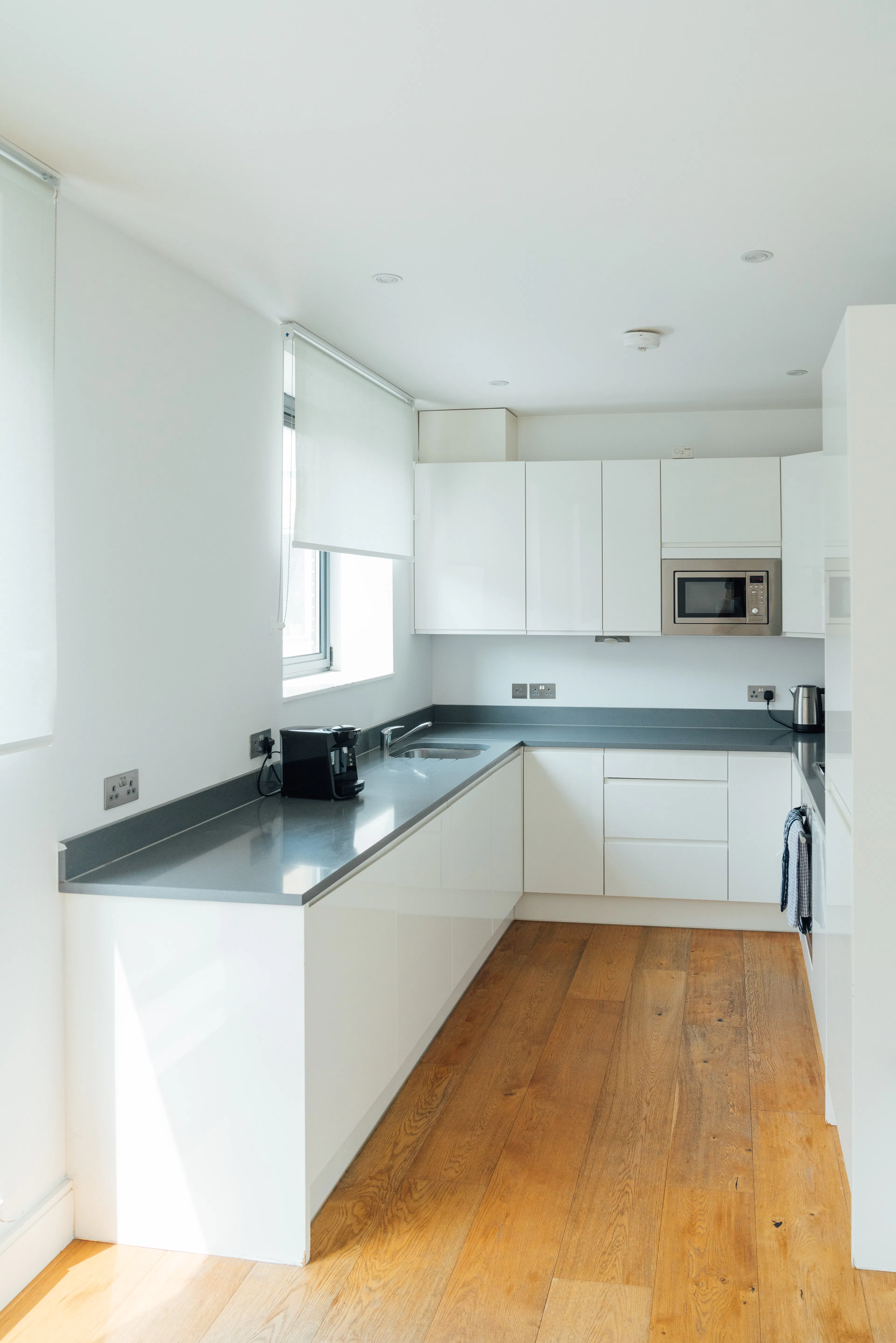 3 Bedroom Apartment KITCHEN 3