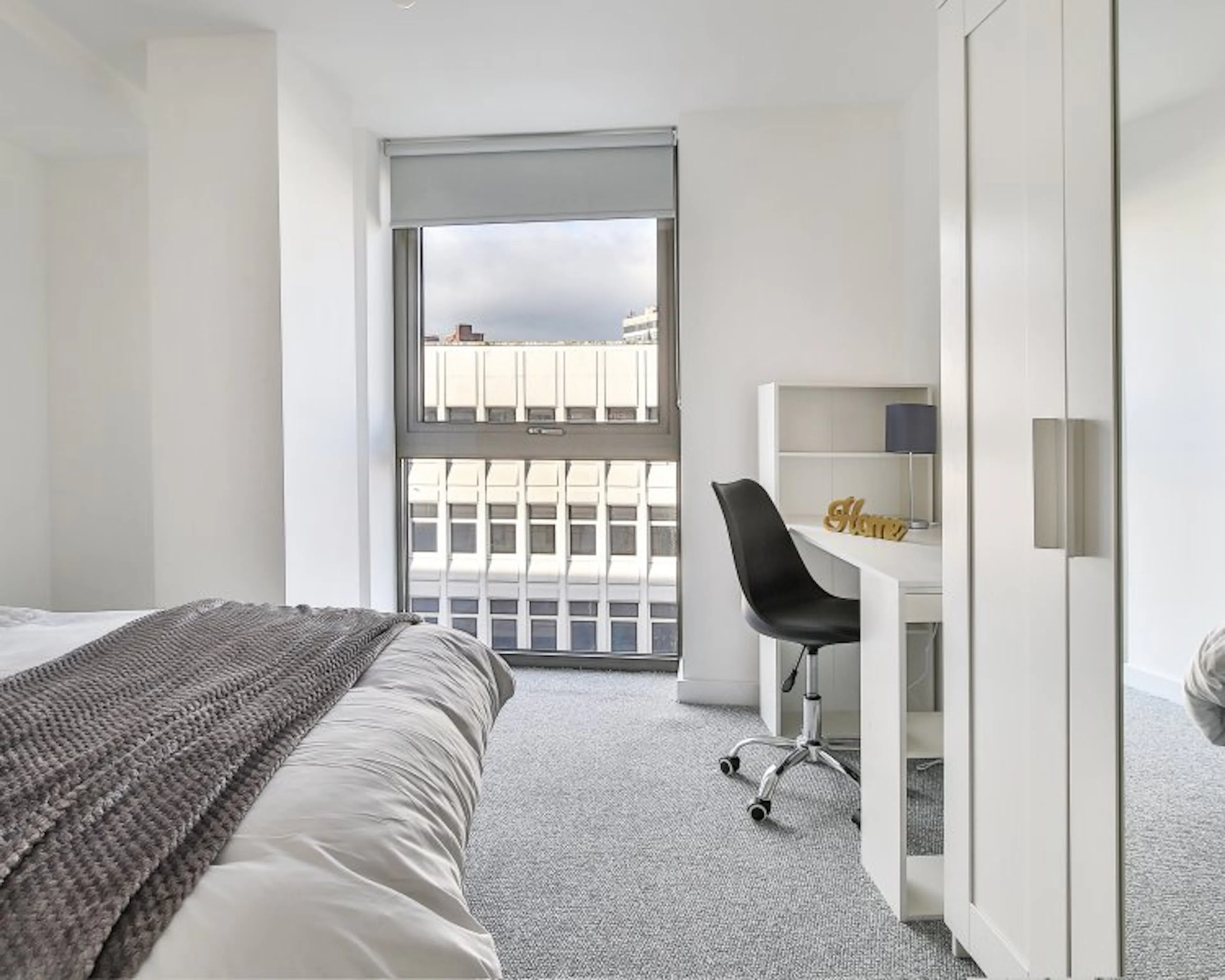 ROOM ROOM 4
