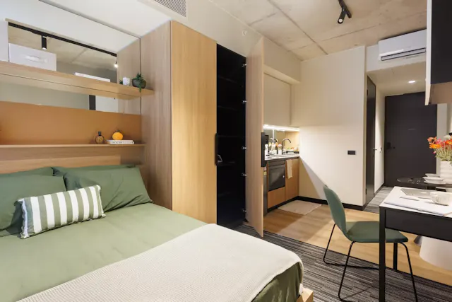 Aspect Studio E room image 2