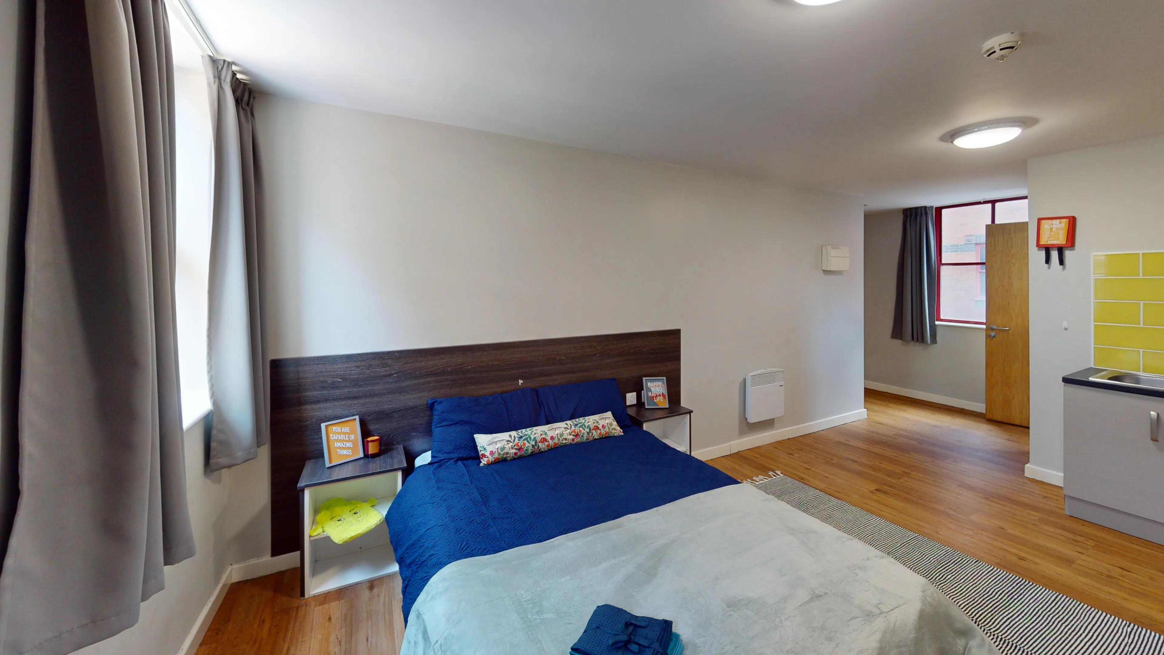 ROOM ROOM 4