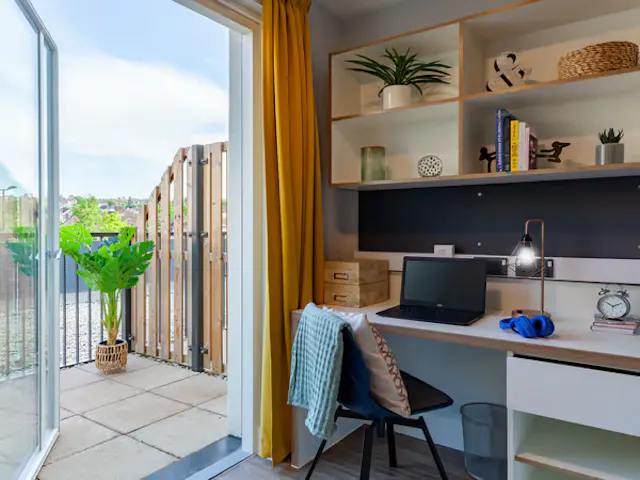 Superior Studio Terrace room image 2