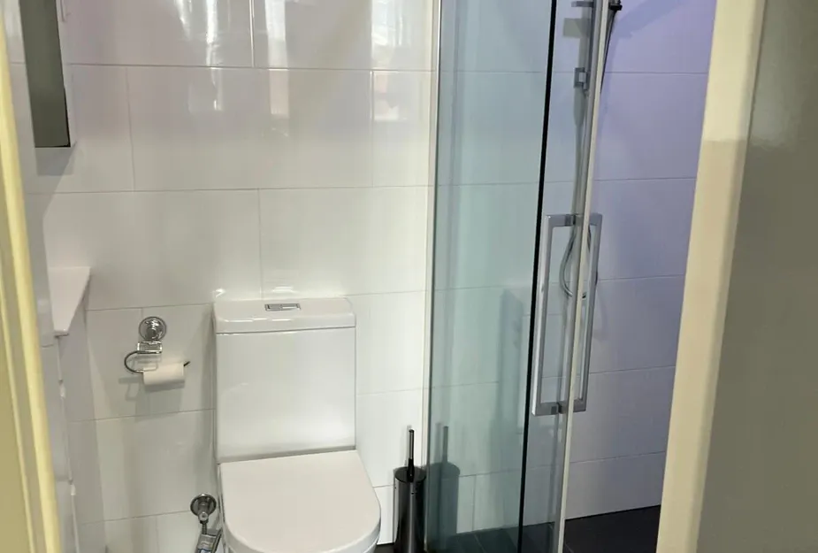 Room 1 BATHROOM 2