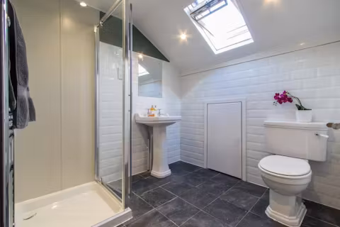 30-barrington-road-liverpool-BATHROOM