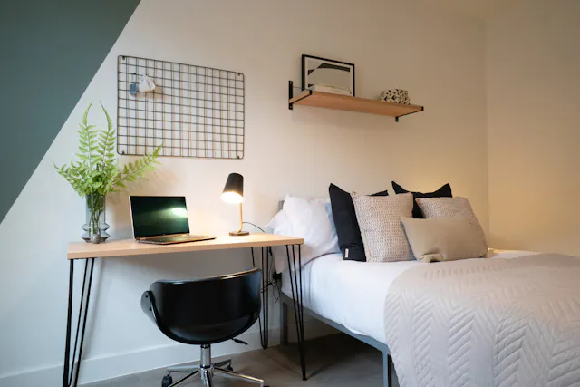 4 Bedroom House room image 2