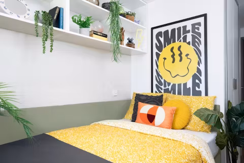 avon-point-bristol-ROOM