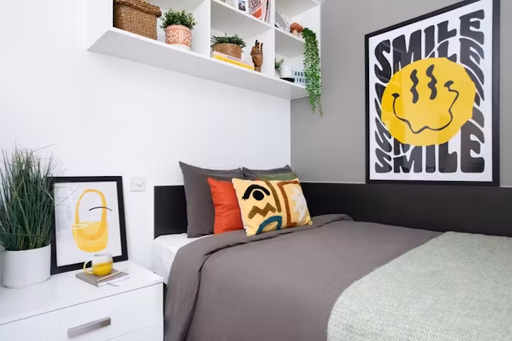campbell-house-bristol-Accessible Studio-1