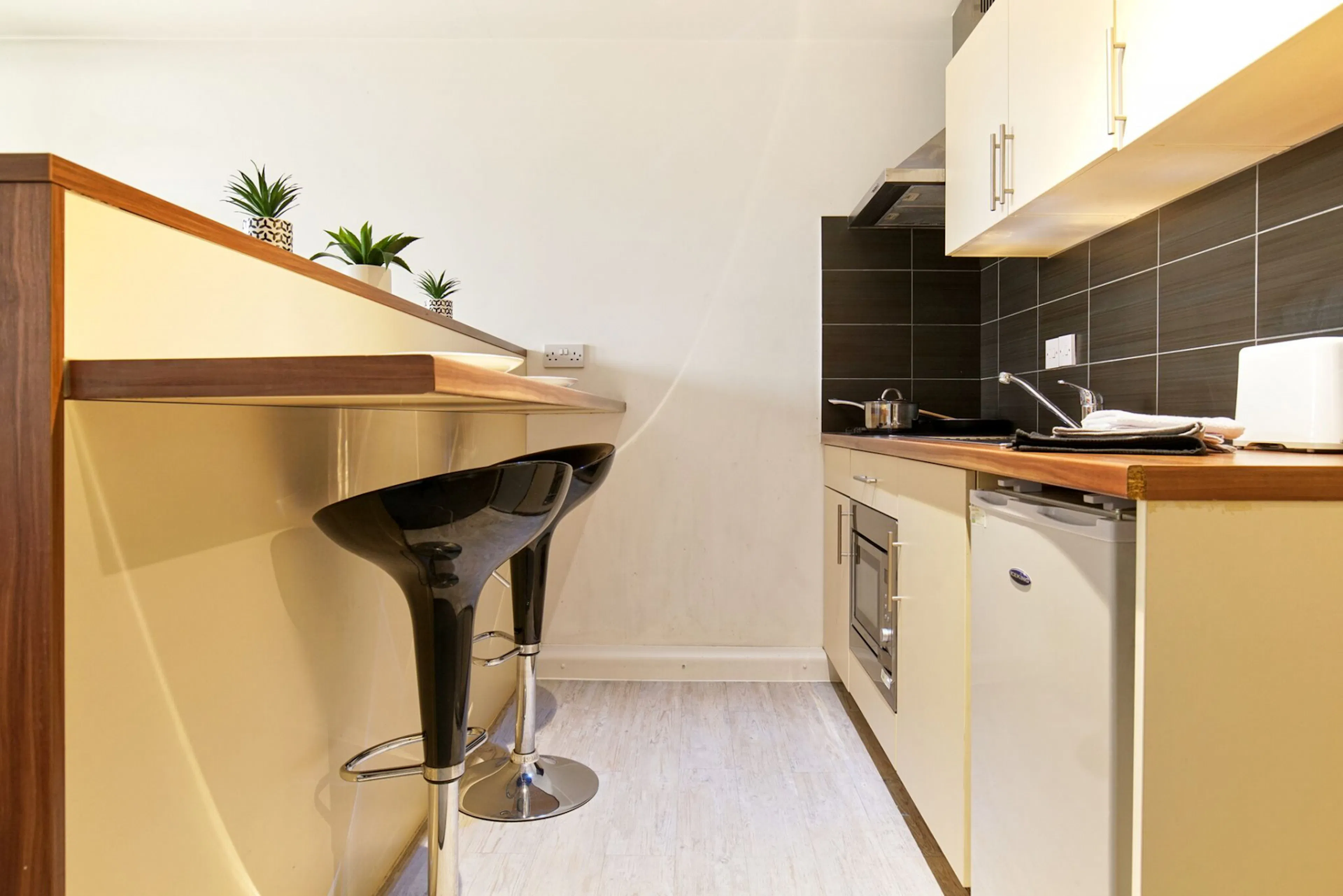 Bronze Studio KITCHEN 4