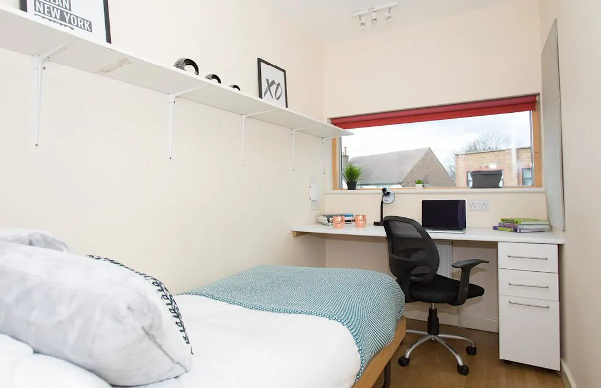 Basic Ensuite ROOM