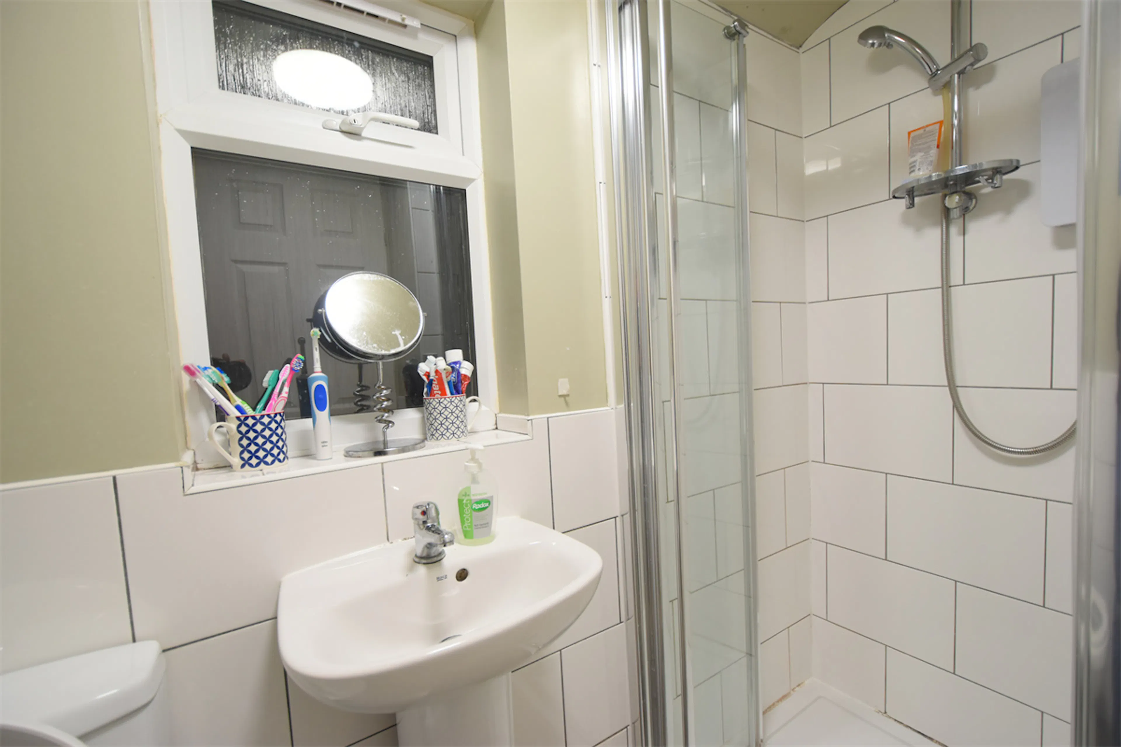 5 Bedroom Apartment BATHROOM 4