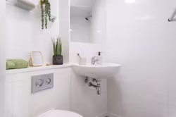 wellington-st-plaza-newcastle-Ensuite Extra Large Highest Double