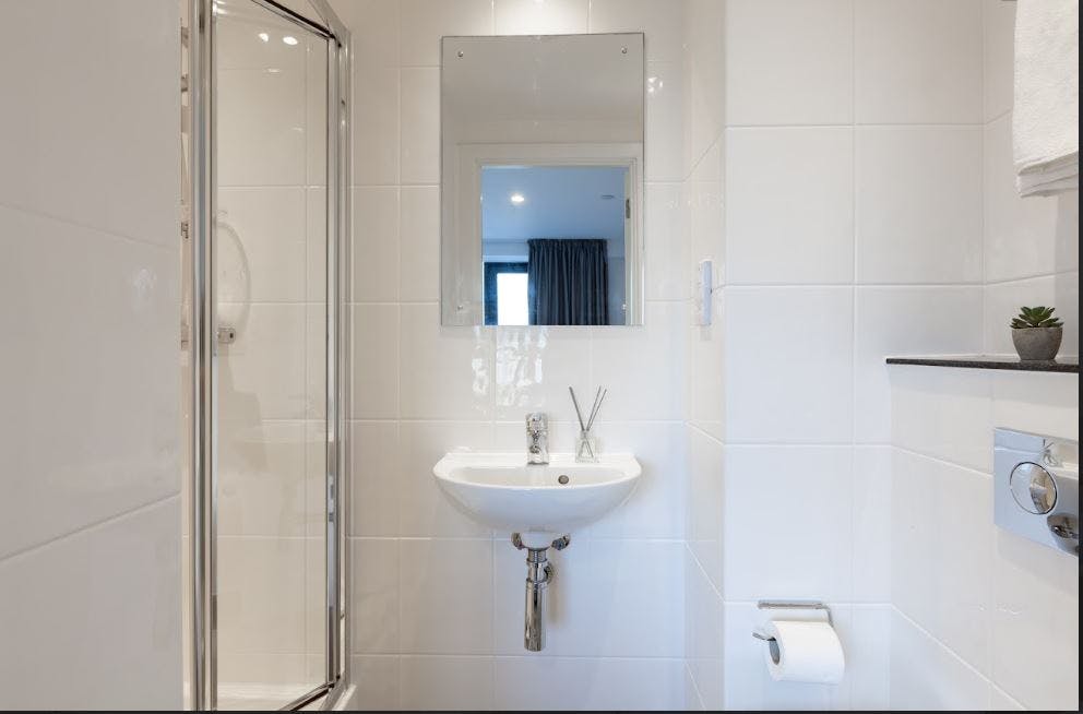 true Superior Apartment