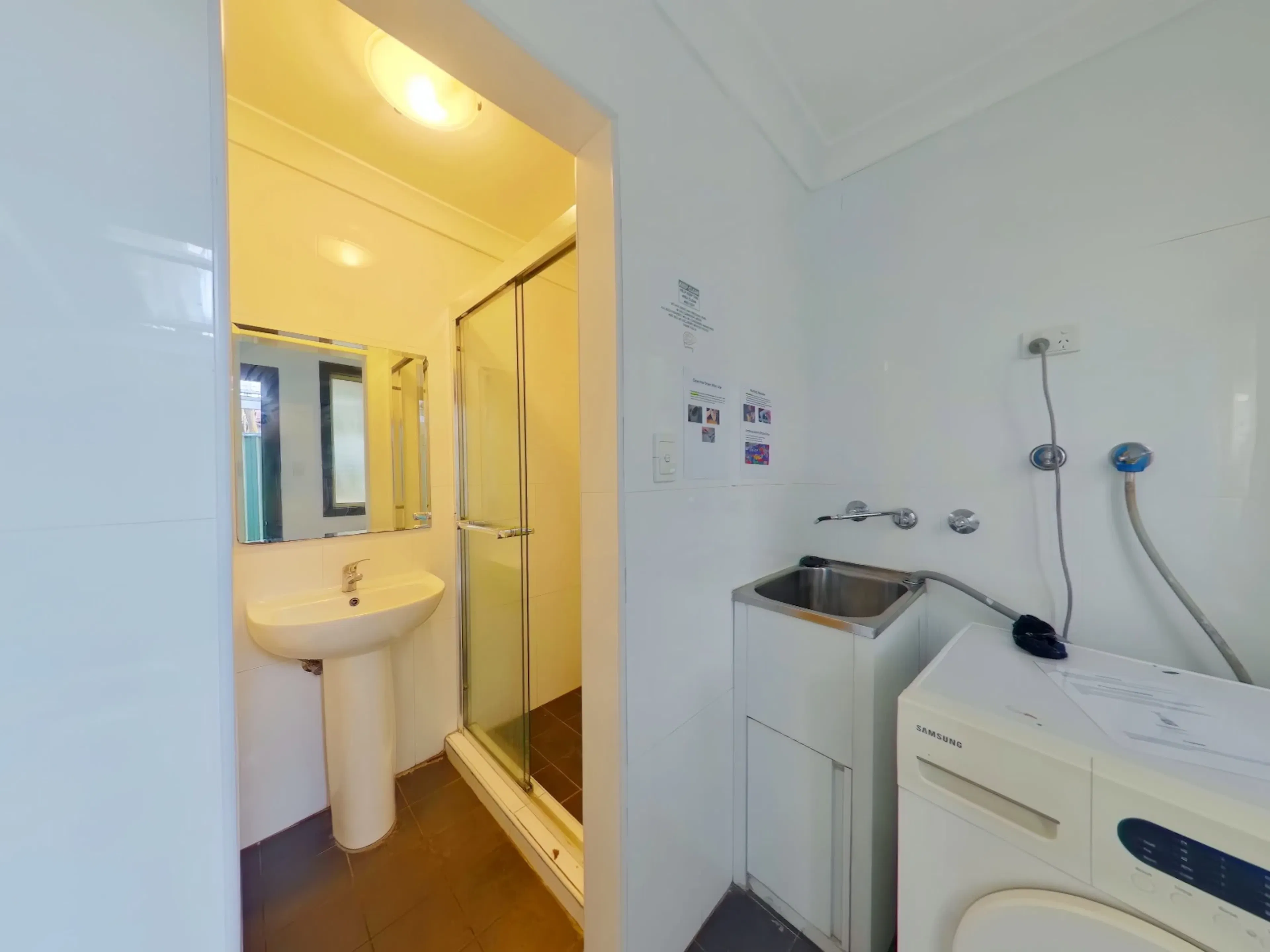 BATHROOM BATHROOM 4