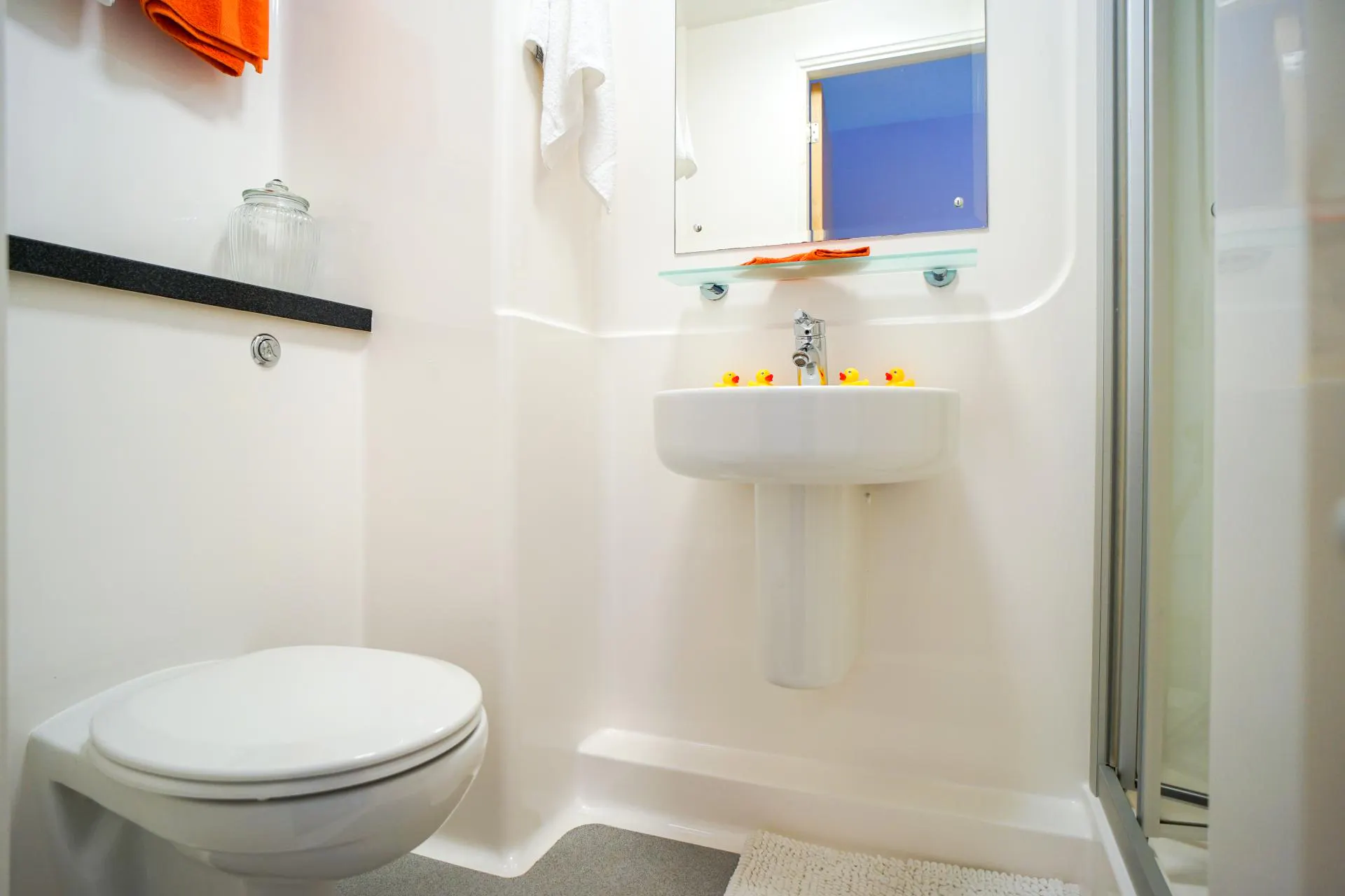 5 Bed Gold Ensuite