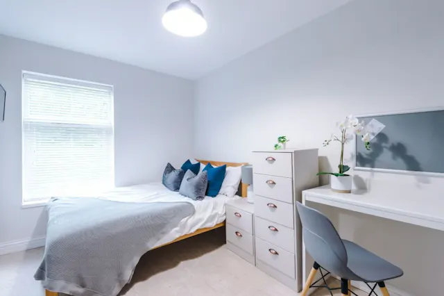 9 Bedroom Apartment room image 2