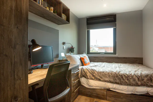 2-Bed Apartment Plus room image 1