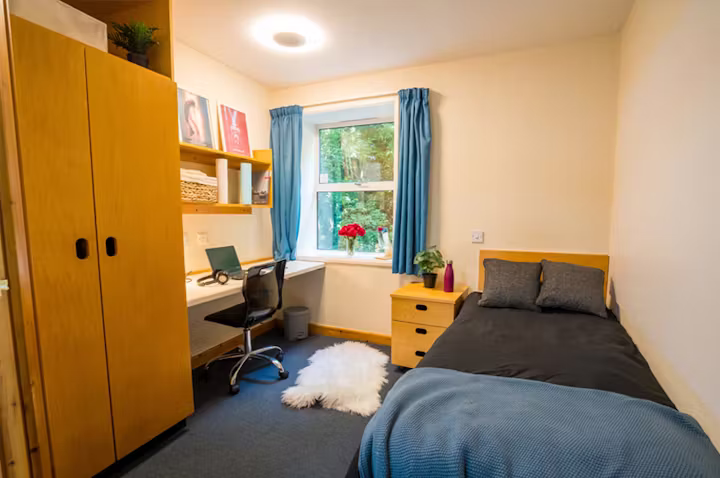 blenheim-nottingham-Standard Ensuite -1