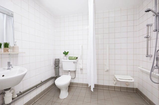 Ensuite Large Standard Double