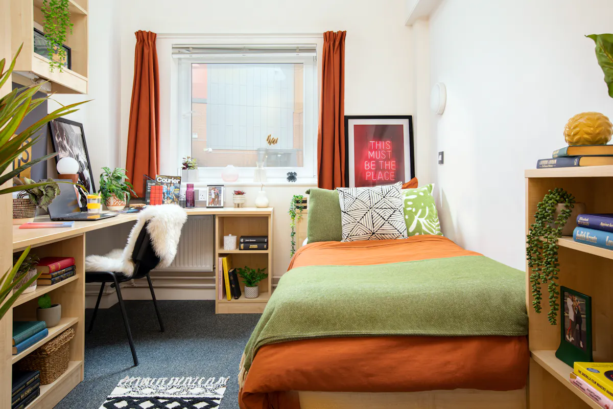 Ensuite Large High Single ROOM