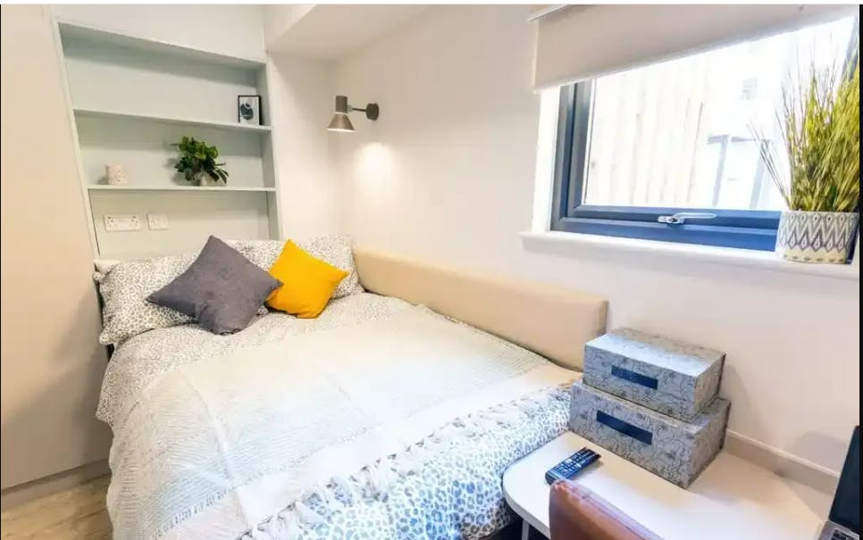 Block B Penthouse Studio