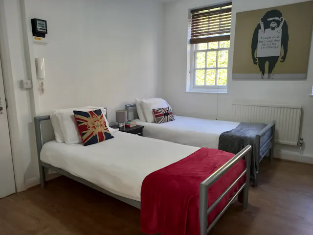 Twin Studio room image 1