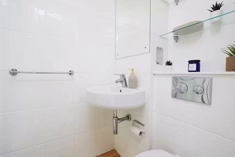 tower-bristol-BATHROOM