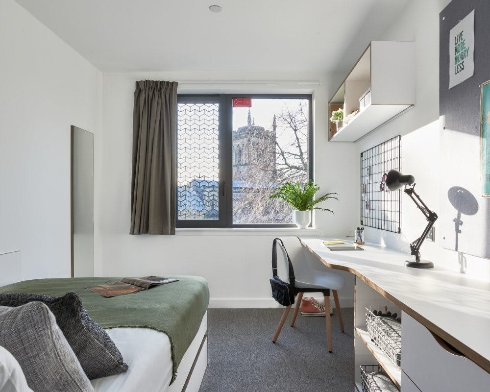 Bronze En-suite