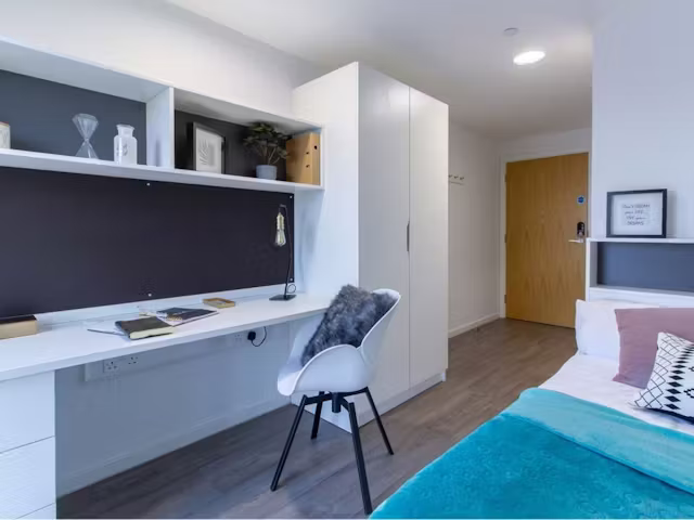 oxford-point-bournemouth-Bronze En Suite-1