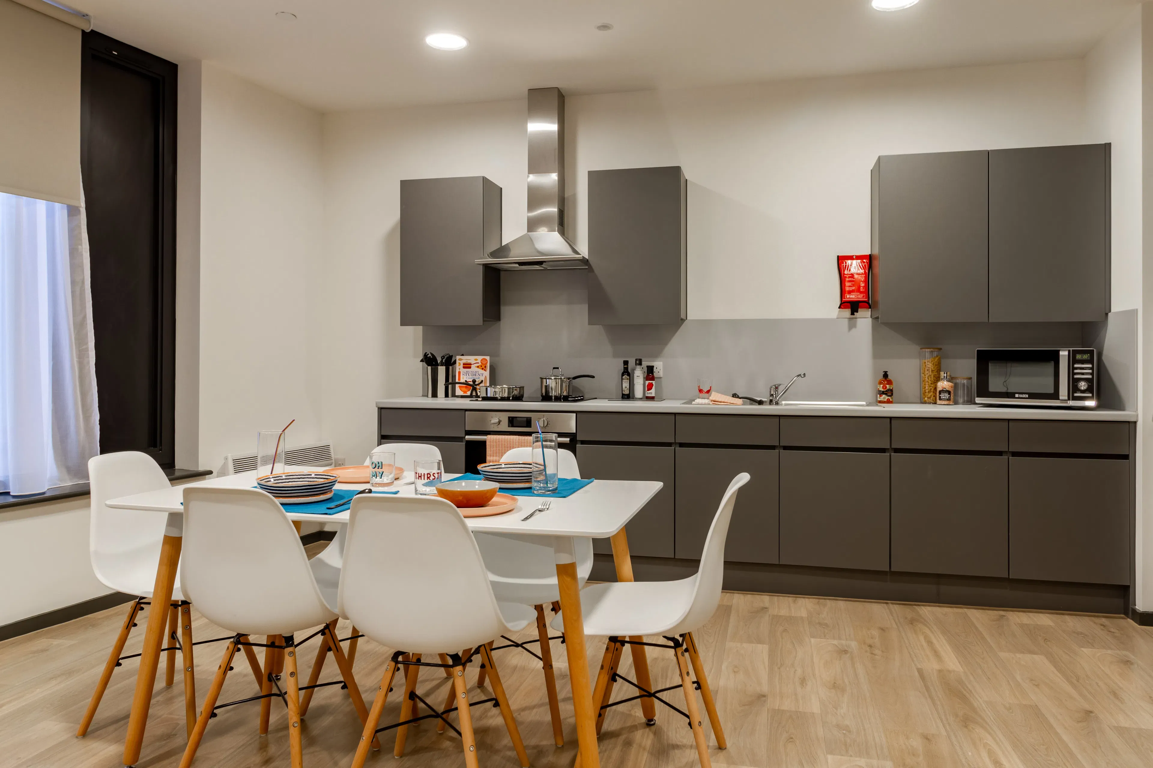 Bronze En Suite 6 Share KITCHEN 2