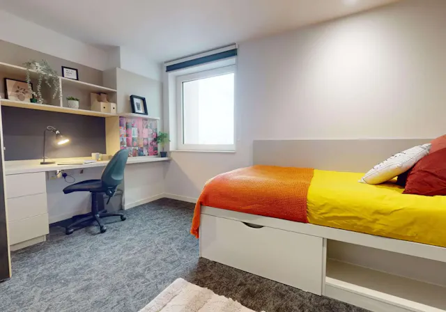 Bronze En Suite Deluxe room image 3