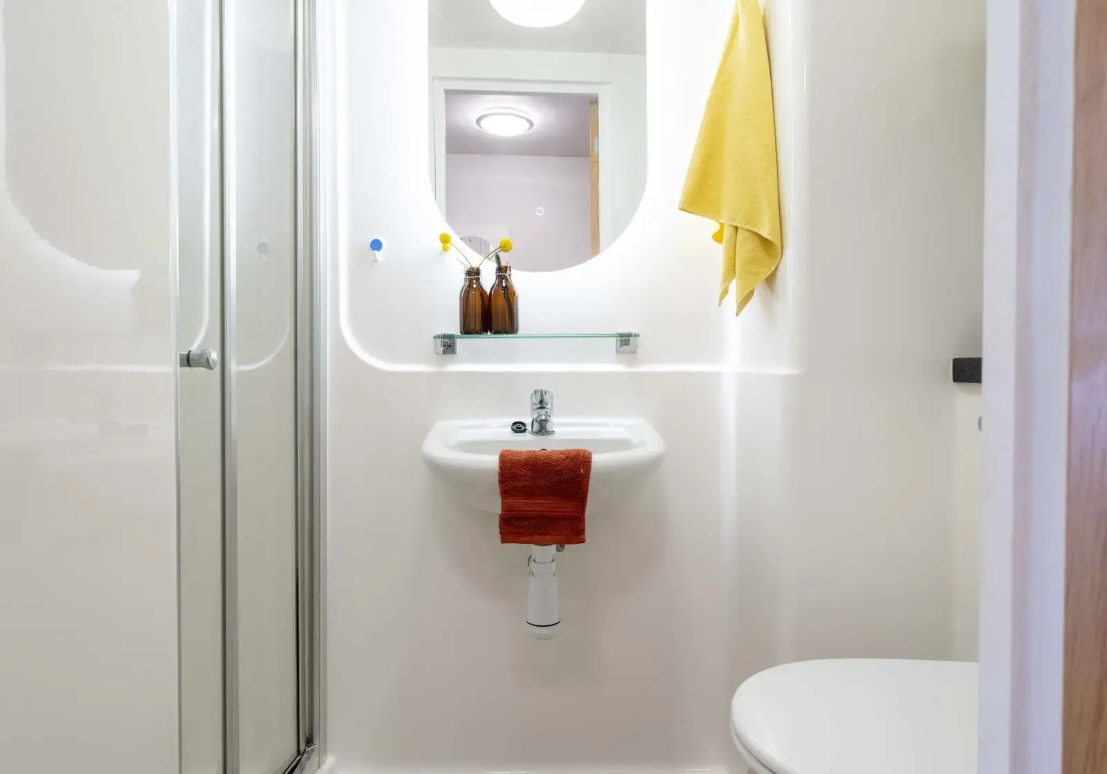 Bronze En-Suite
