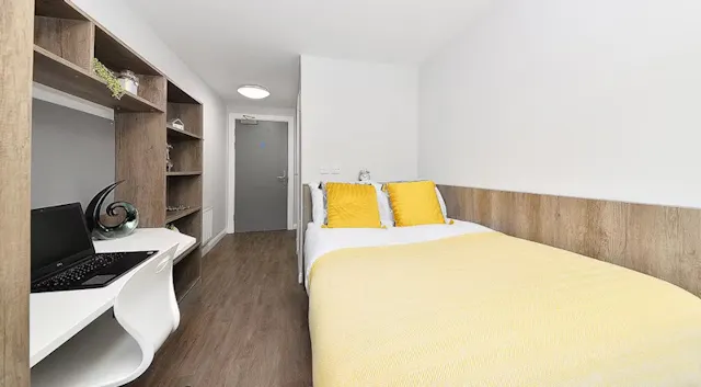 Bronze En Suite room image 1