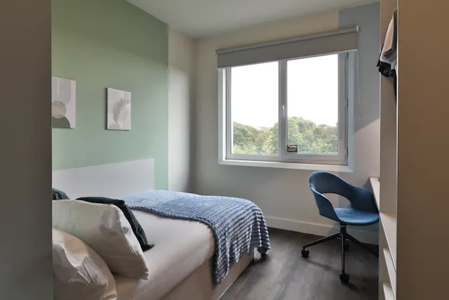 Bronze En-Suite room image 2