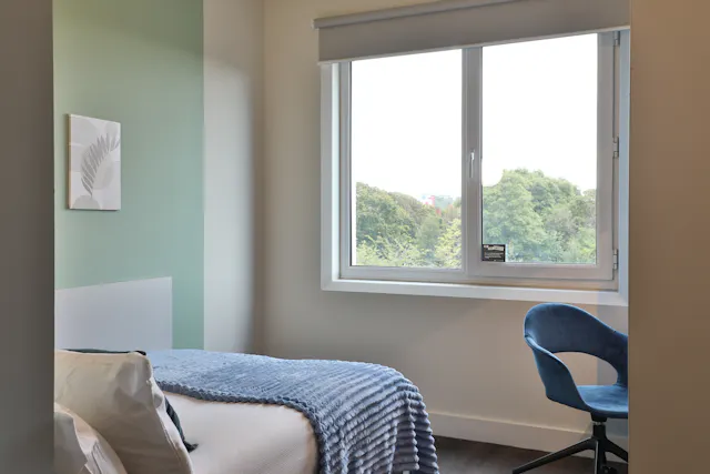 Bronze En-suite UK Guarantor not required room image 2