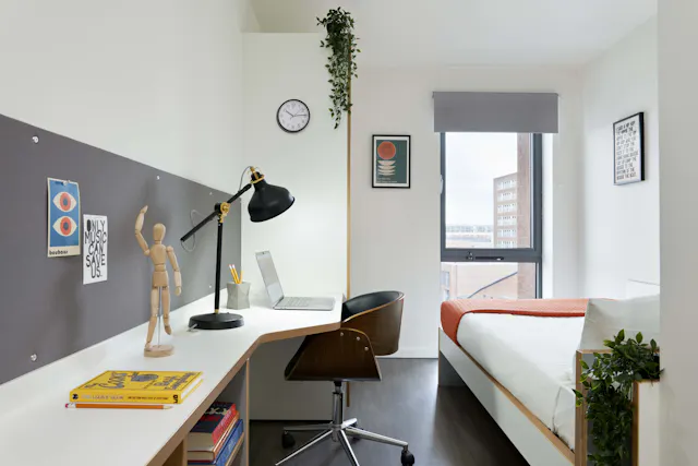 Bronze En-Suite room image 1