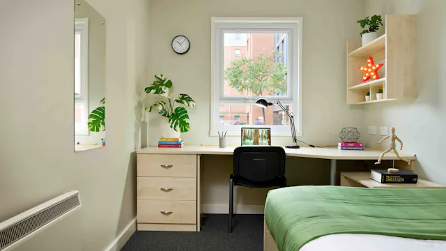 Bronze En-Suite room image 1