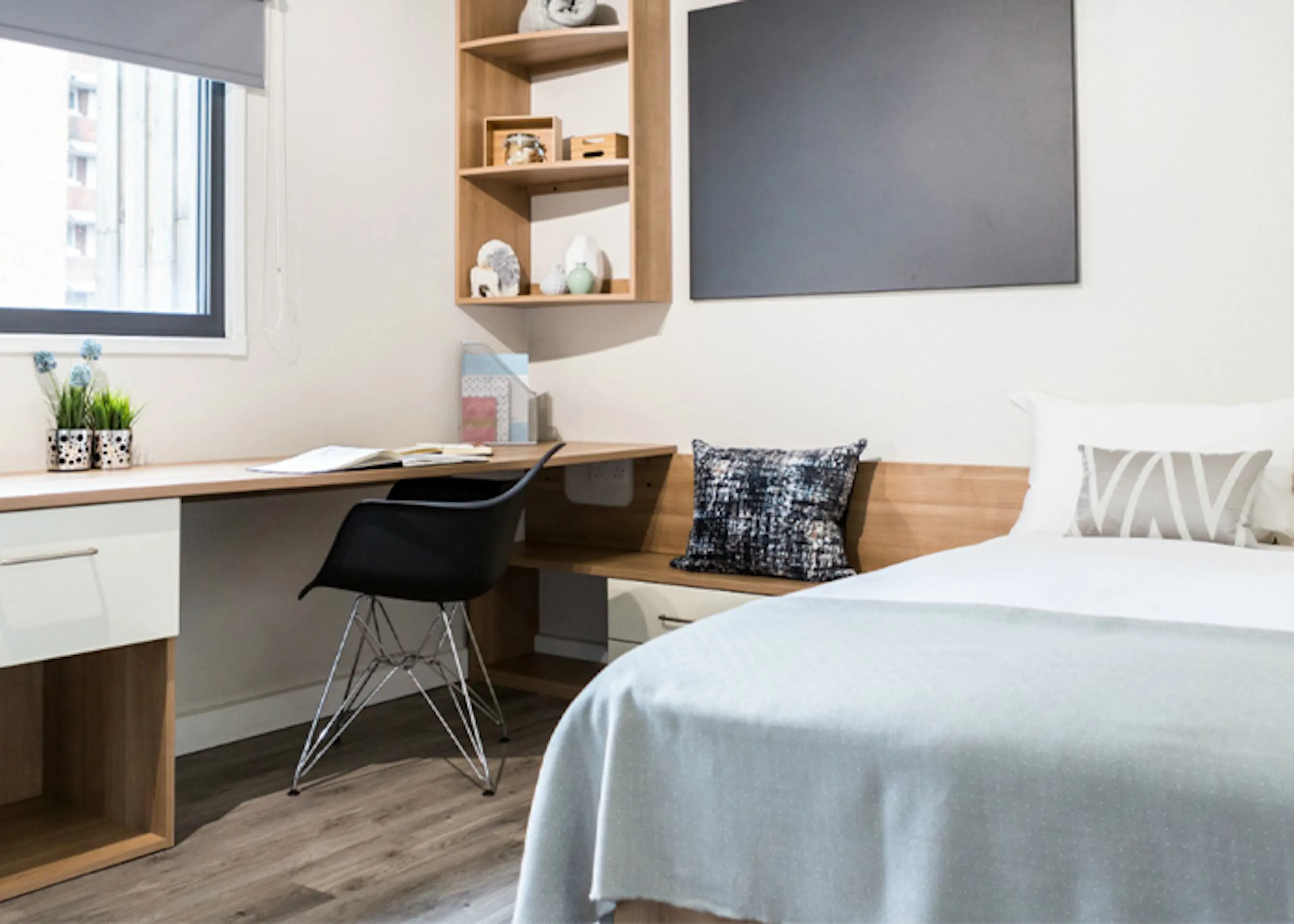Bronze En-Suite Mid Level ROOM 4