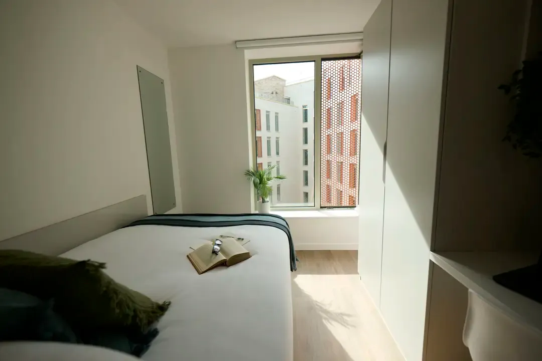 Brigg Point-Bristol-ROOM-1