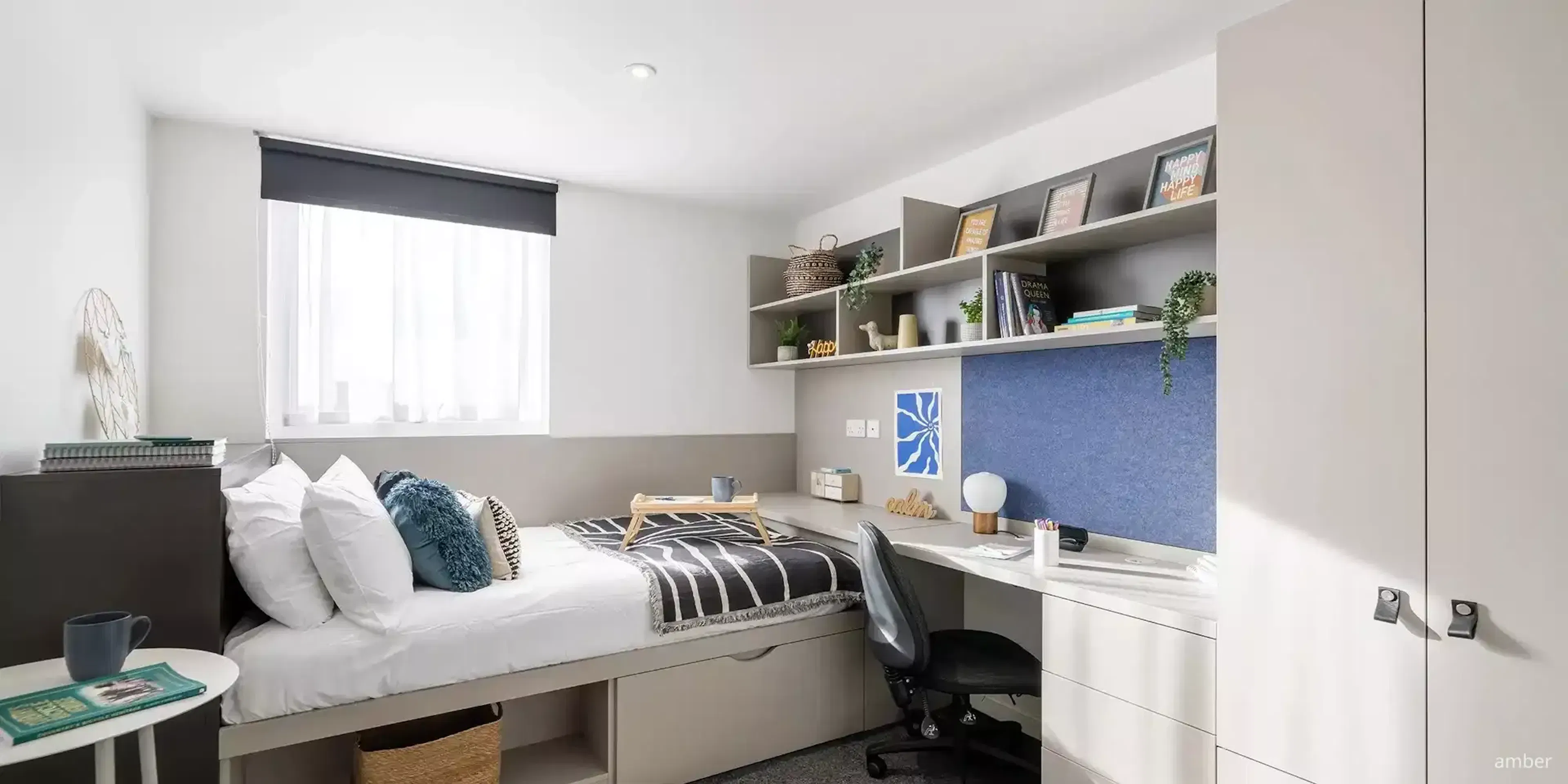 Bronze Ensuite Upper Level ROOM 3
