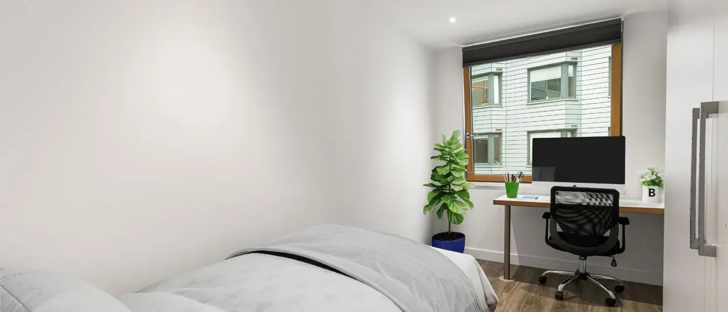 Bronze Ensuite Shared (Upper Level)